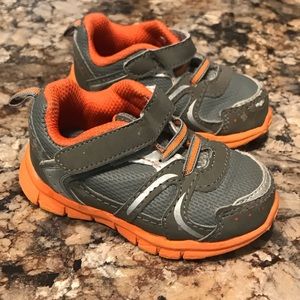 Garanimals Baby Athletic Tennis Shoe